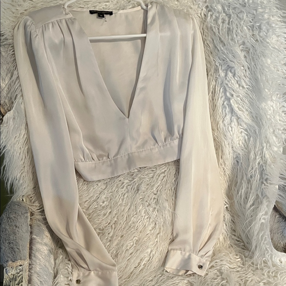 Alberto Makali Soft Cream V-Neck Blouse